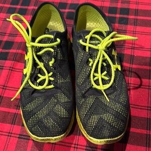 Under Armour Black and Yellow Sneakers
